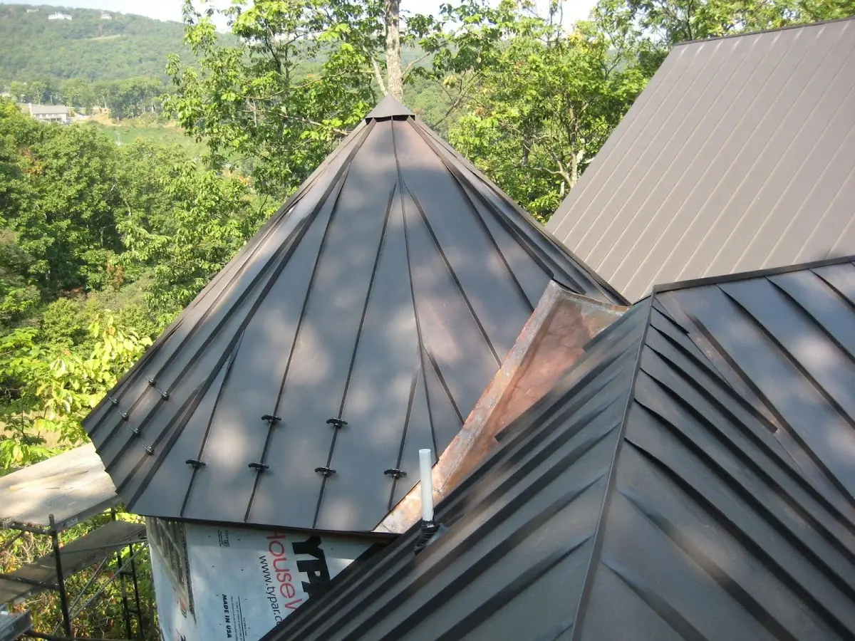 Professional Roof Tarp Installation by Craftsman Roofing in Hunter Estates